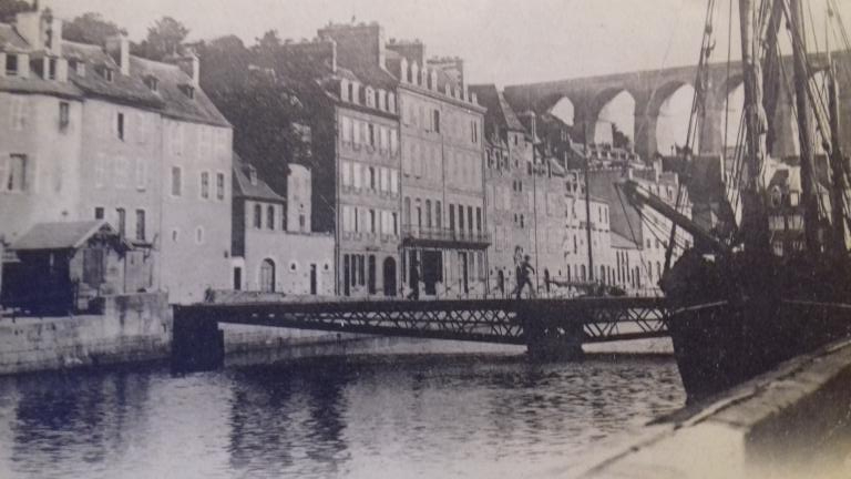 Le pont tournant. Vers 1910. Arch. mun. Morlaix.1